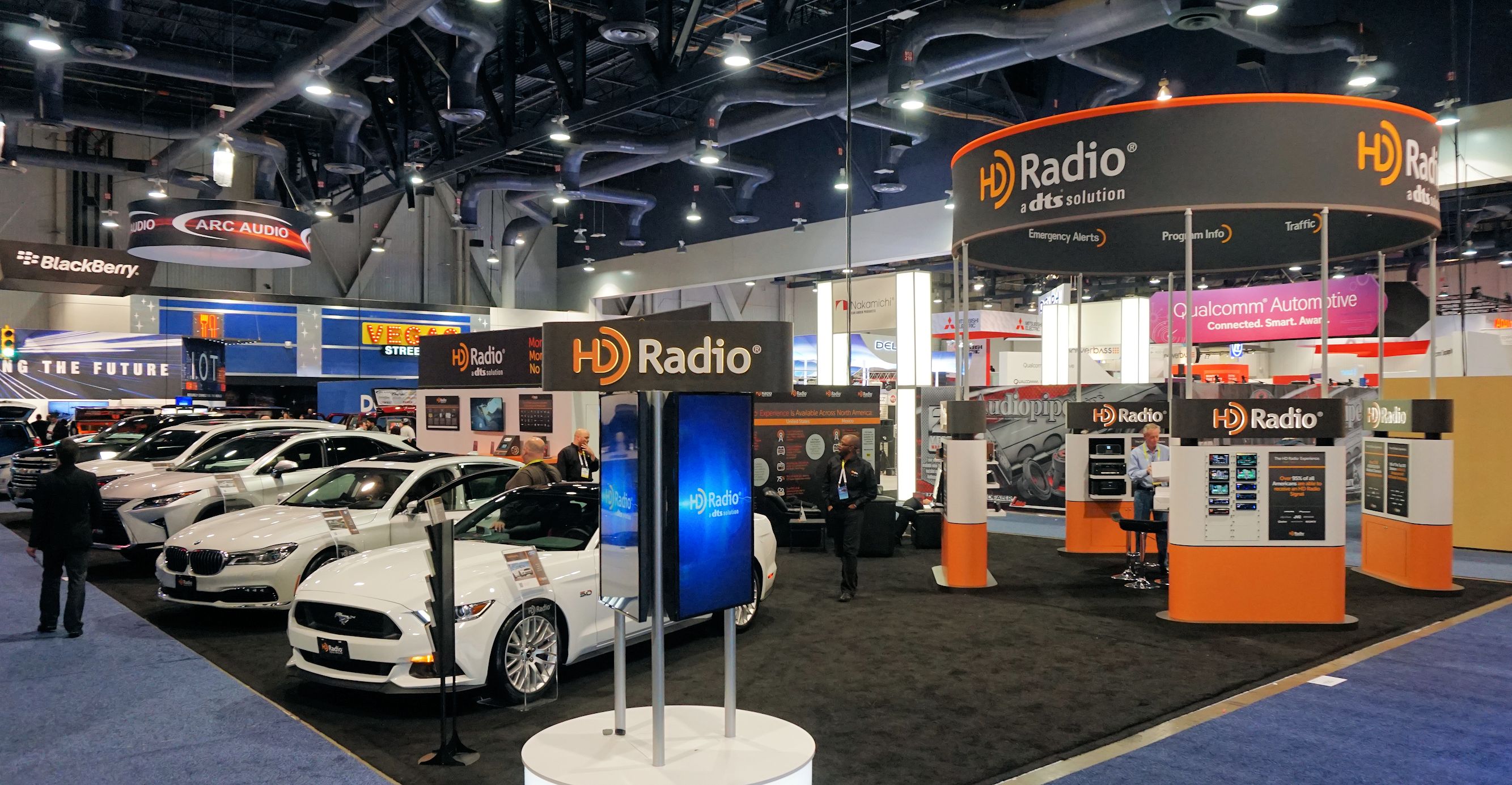 HD Radio booth PX-HX500 STEREO TURNTABLE SYSTEM