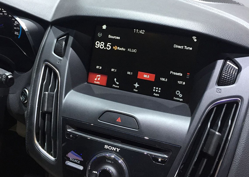Connected car radio